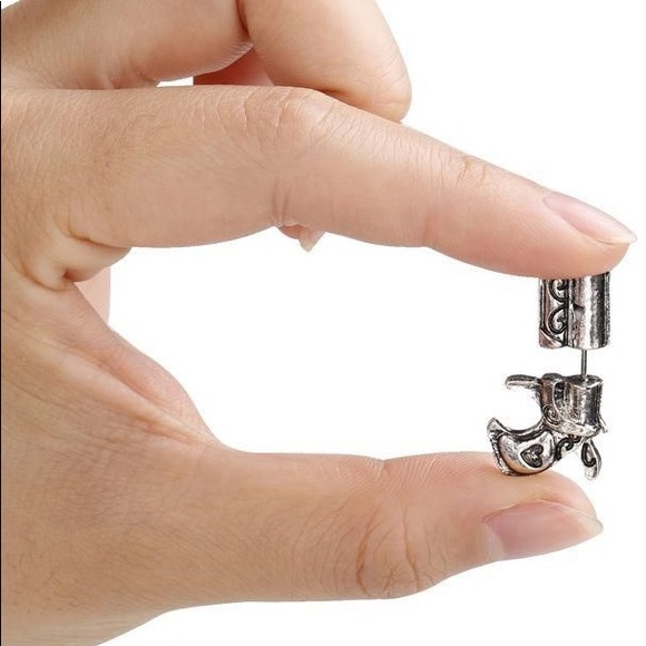 Gun Earrings 3D Punk Pistol Bullet Studs - Picture 3 of 7